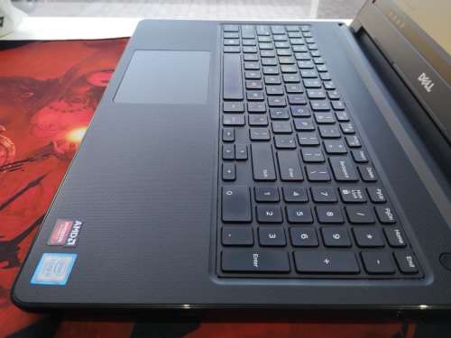 *7TH GEN i7 GAMING*7th GEN i7*DELL VOSTRO 3568*i7-7500U*8GB DDR4*RADEON R5*256GB SSD*